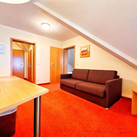 Hotel Seespitz Gastehaus *
